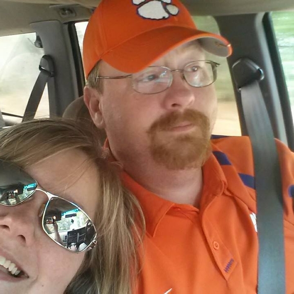 Meet your Posher, Chris - Picture 1 of 1